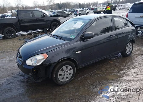 2010 Hyundai Accent Gs z USA, uszkodzony, nr VIN KMHCM3AC5AU178696